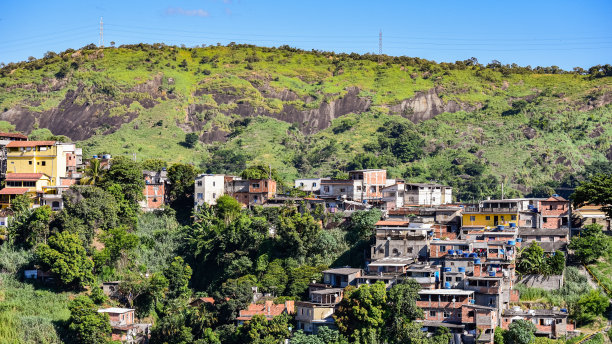 照片的低收入边缘社区，通常被称为“favela”在里约热内卢，巴西图片下载
