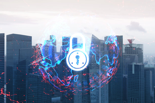 挂锁图标全息图全景城市的新加坡，以保护业务在亚洲。信息安全屏障的概念。双重曝光。图片下载