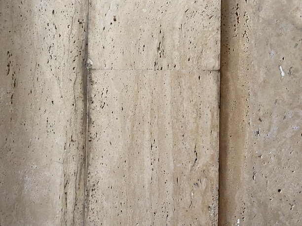 经典的石灰华陶瓷瓷砖，质朴的天然石材效果，多孔的石灰石纹理细节图片下载