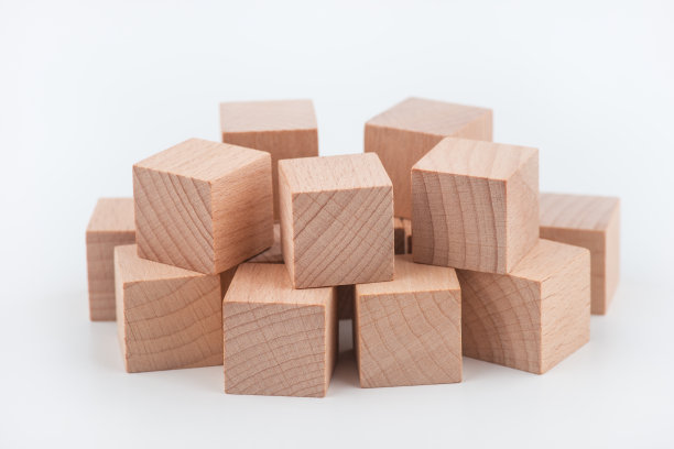 一堆木块图片下载