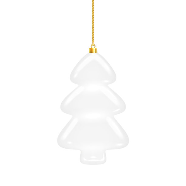 白色的圣诞树。白色背景上的瓷俑。圣诞玩具挂在金链子上。圣诞装饰图片下载