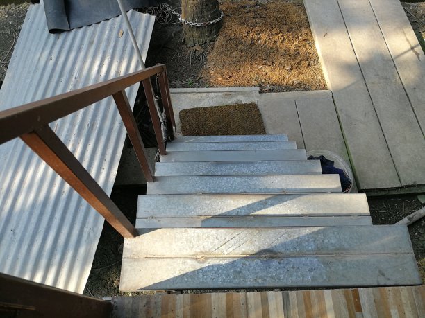 在楼下图片下载