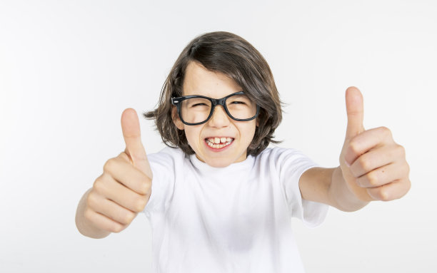 明亮的幼小的心灵图片下载