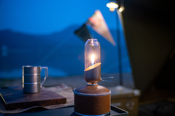 野外的灯光图片下载