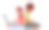 儿童使用小玩意，非洲和高加索男孩和女孩坐在笔记本电脑。儿童远程教育，幼儿研究图片下载