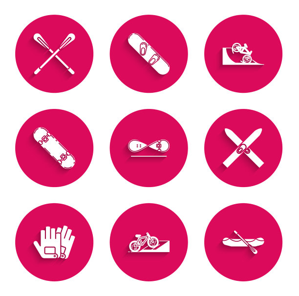 在街道坡道上设置滑板花招自行车图片下载