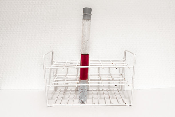 化学中不可混合流体的例子图片下载