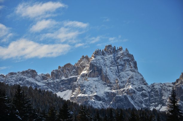 灯在上面图片下载