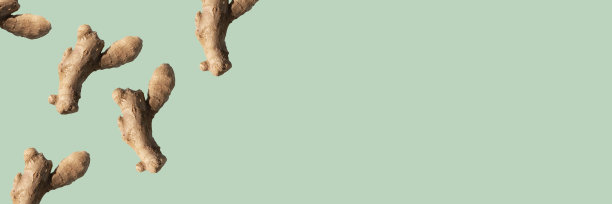 旗帜姜根在绿色背景上图片下载