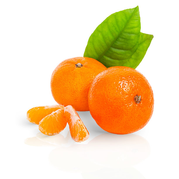 在白色背景上有片和叶子的孤立的橘子图片下载