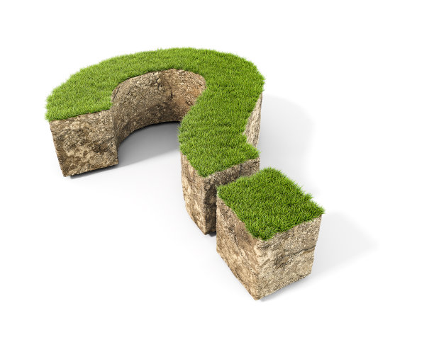 地面和草的概念在一个问号的形状，孤立在白色的背景，3d插图图片下载