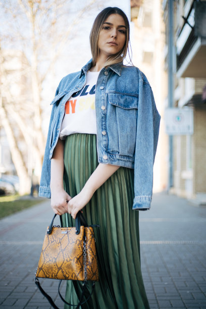 漂亮的女人图片下载