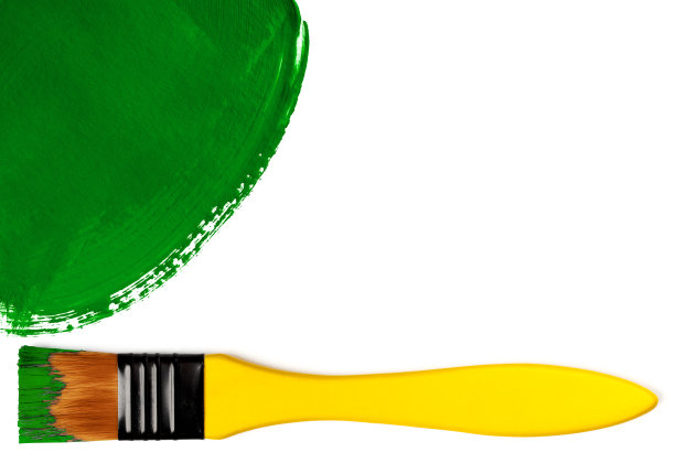 带有绿色斑点的画笔(孤立在白色上)图片下载