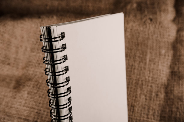 装订簿是白色的，没有文字图片下载