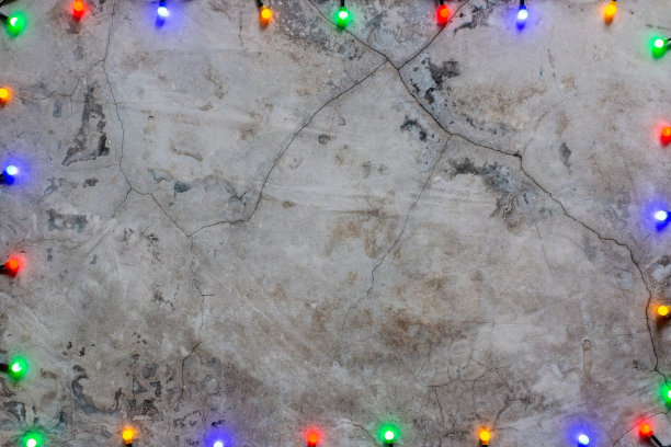 圣诞彩色发光花环在灰色大理石圣诞框架模型图片下载