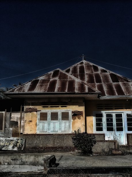 废弃的房子图片下载