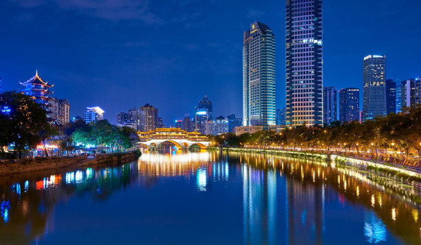 中国四川省成都市九眼桥安顺郎桥夜景图片下载