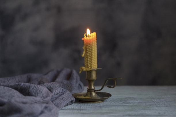 复古静物与蜡烛图片下载