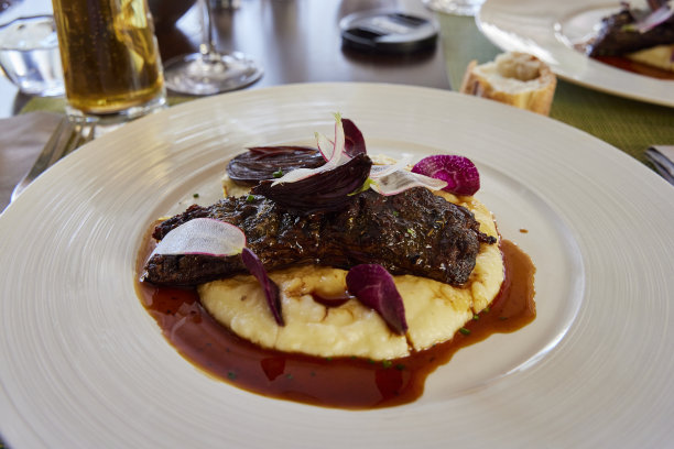 一盘牛里脊图片下载