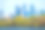 河流和绿树的背景是莫斯科的现代摩天大楼。新莫斯科城市建筑在春天的全景图片下载