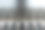 黑色背景上的餐具。叉子,勺子,小刀。图片下载
