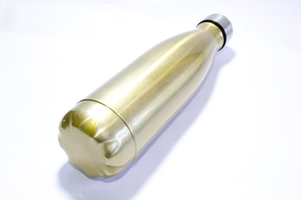 金质金属水瓶，用来装水图片下载