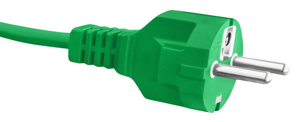 绿色能源与电缆和插头隔离对白色背景特写图片下载