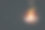 顾客手持智能手机上的五颗虚拟星星，用发光的灯来评价顾客满意度评估、产品和服务理念。图片下载