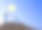 男人和女人在山峰上画站立旗。同事设计粘贴横幅杆山顶显示通过团队合作达成的目标。图片下载