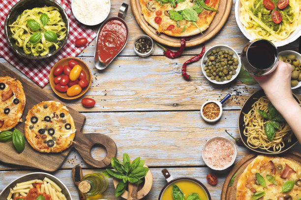 桌面视图与意大利美食集图片下载