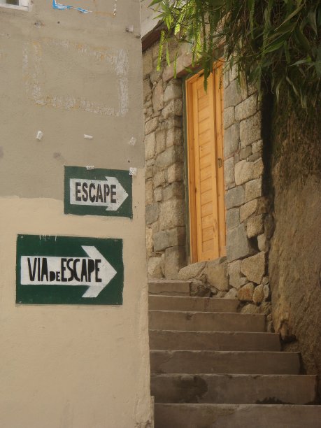 逃跑路线图片下载