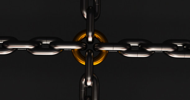 在黑色背景上隔离的金属链的3D渲染。图片下载