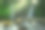 这张照片拍摄于日出时分的苏门答腊山森林地区的瀑布，天气晴朗图片下载