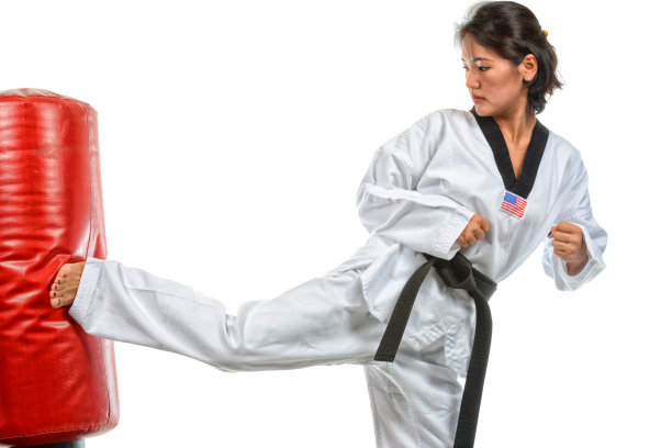 跆拳道重袋训练图片下载