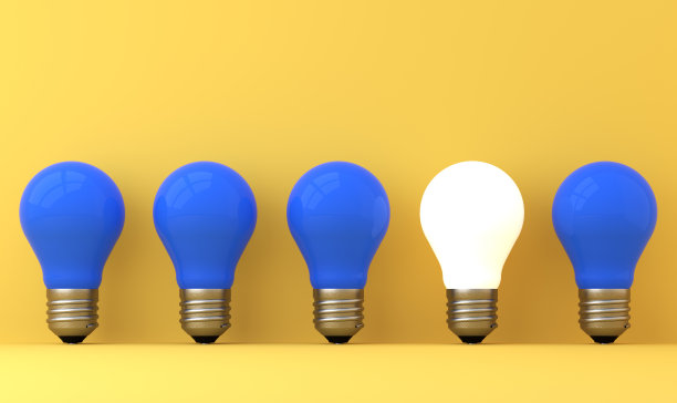 背景前面有一个经典的灯泡图片下载