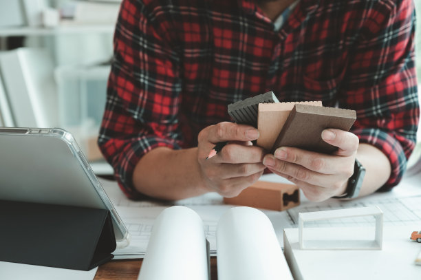 建筑设计师选择住宅建筑装饰材料，住宅设计师，家居装饰，在家工作，建筑成本估算，建筑模型，最佳搜索分析图片下载