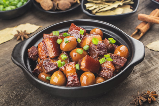 五花肉鹌鹑蛋(中国菜)图片下载