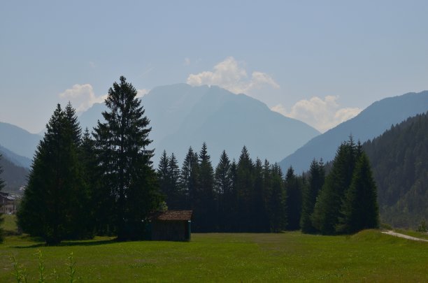 早上谷图片下载