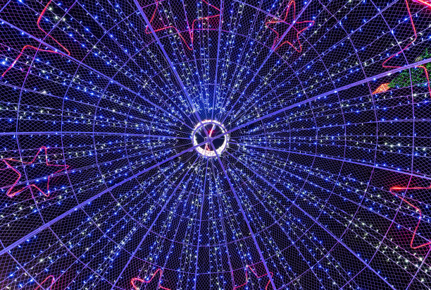 内部照明圣诞装饰球图片下载