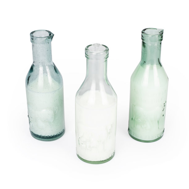 的牛奶瓶图片下载