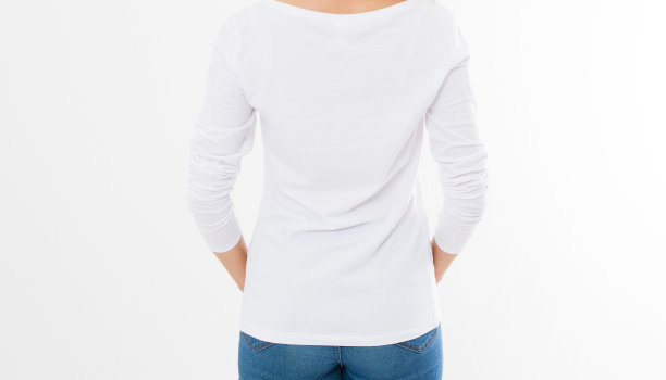 后视图:女人穿白色t恤模拟孤立，t恤女性，空白t恤图片下载