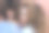 特写迷人的非洲裔美国妇女与长卷发，魅力化妆和蓝色毛衣。非洲自然女孩的美丽肖像与非洲发型。有选择性的重点图片下载