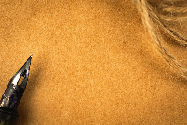 10、复古情书背景，旧纸纹理，墨水笔。明信片和手写贺卡的设计。复制空间和顶部视图照片图片下载