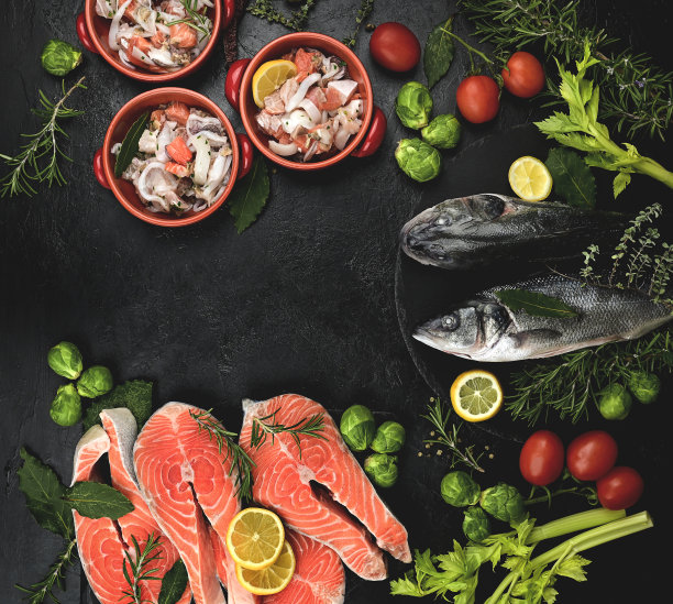 新鲜海鲜上黑石。图片下载