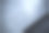 滑雪板躺在入口附近的地板上图片下载