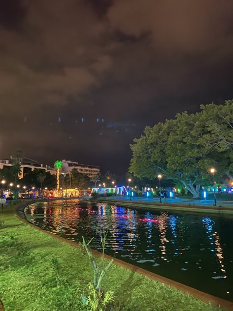 伊斯肯德伦之夜图片下载