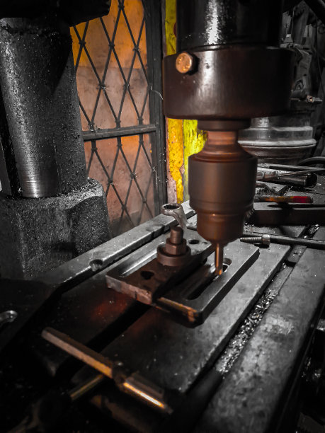 旧车床图片下载