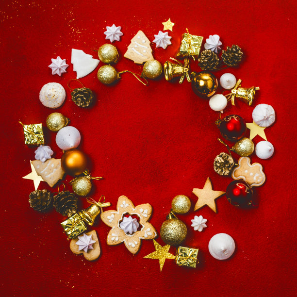 圣诞卡片与节日装饰和文本框架。圣诞贺卡，横幅。寒假主题。新年快乐。本空间图片下载