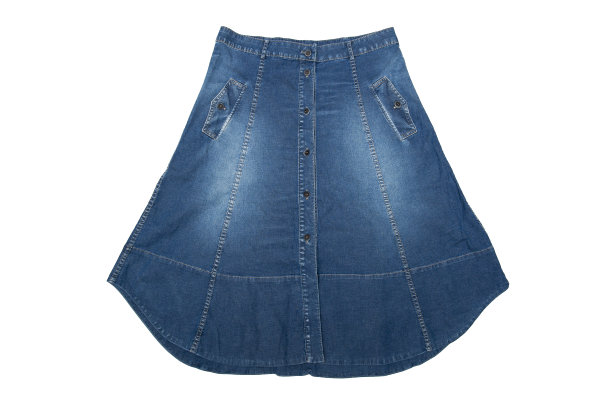 牛仔裙孤立在白色图片下载