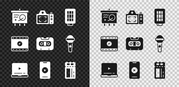 设置场景在黑板上，照片相机，软盒灯，在线播放视频，电影票，播放视频和怀旧音频磁带图标。向量图片下载